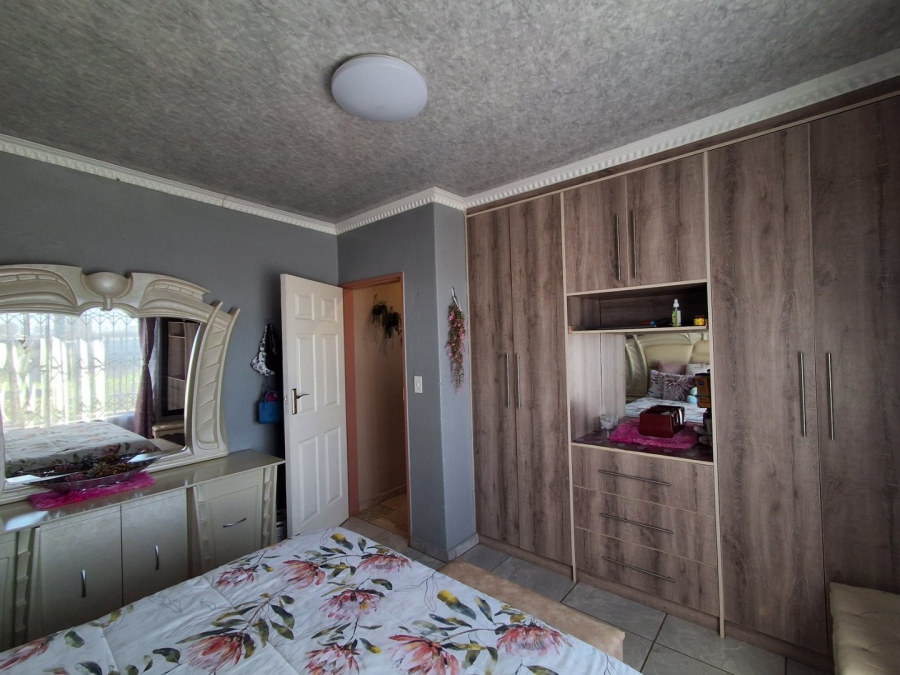 3 Bedroom Property for Sale in Ikageng North West